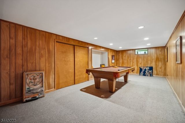 12 Arbor Ct, Livingston Twp., NJ 07039