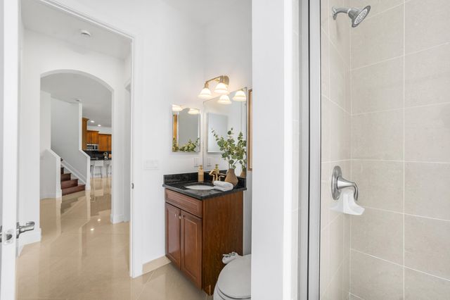 10111 EDGEWATER Court, Parkland, FL 33076