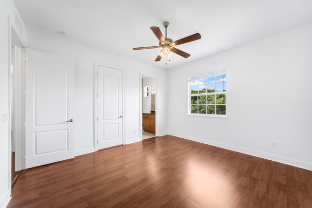 10111 EDGEWATER Court, Parkland, FL 33076