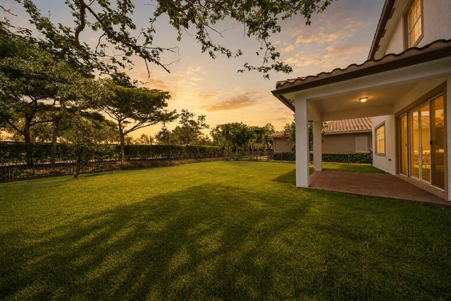 10111 EDGEWATER Court, Parkland, FL 33076
