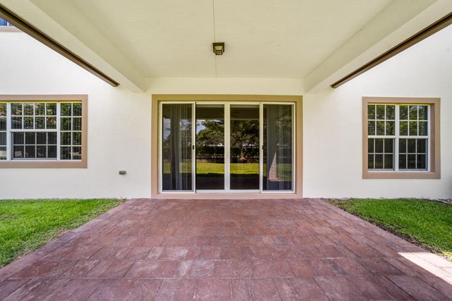 10111 EDGEWATER Court, Parkland, FL 33076