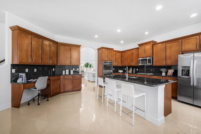 10111 EDGEWATER Court, Parkland, FL 33076