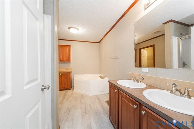 11761 Twin Brooks Way, New Kent, VA 23140