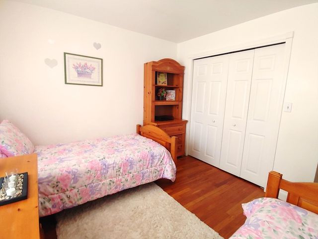 39 Elvira St, Bellingham, MA 02019