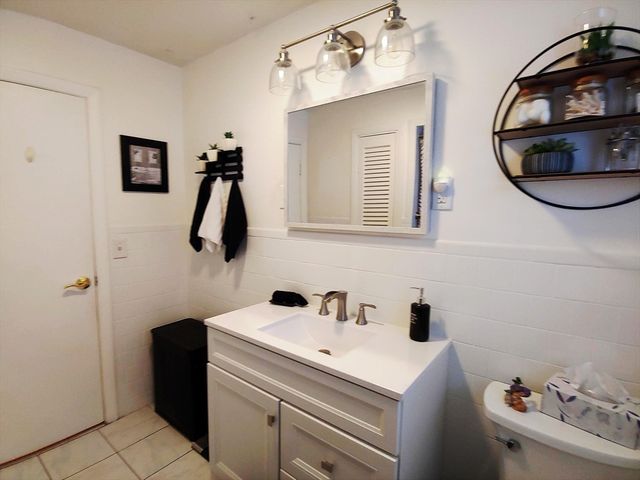 39 Elvira St, Bellingham, MA 02019