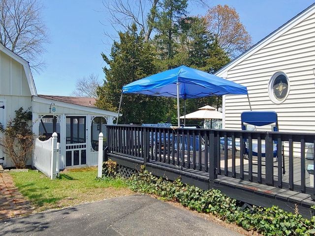 39 Elvira St, Bellingham, MA 02019