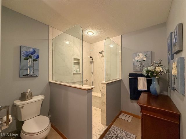 910 Devonwood Drive, Wadsworth, OH 44281