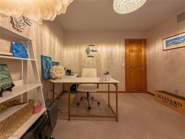 910 Devonwood Drive, Wadsworth, OH 44281