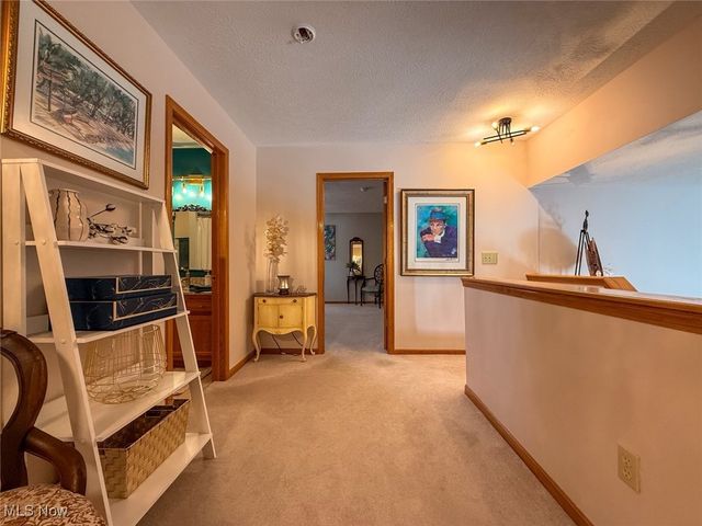 910 Devonwood Drive, Wadsworth, OH 44281