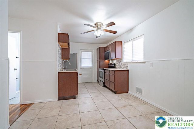 1339 Richard Avenue, Bethlehem City, PA 18018