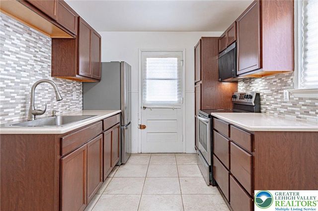 1339 Richard Avenue, Bethlehem City, PA 18018