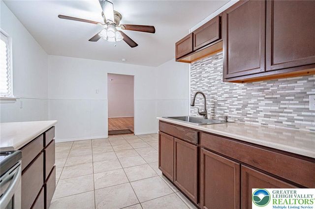 1339 Richard Avenue, Bethlehem City, PA 18018