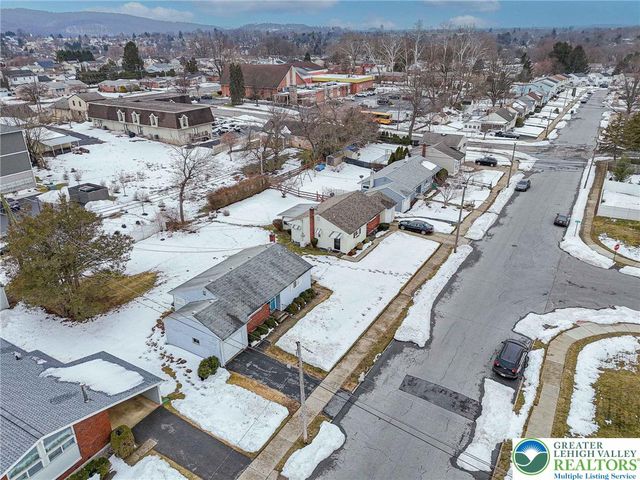 1339 Richard Avenue, Bethlehem City, PA 18018