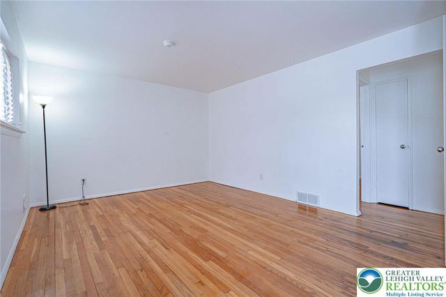 1339 Richard Avenue, Bethlehem City, PA 18018