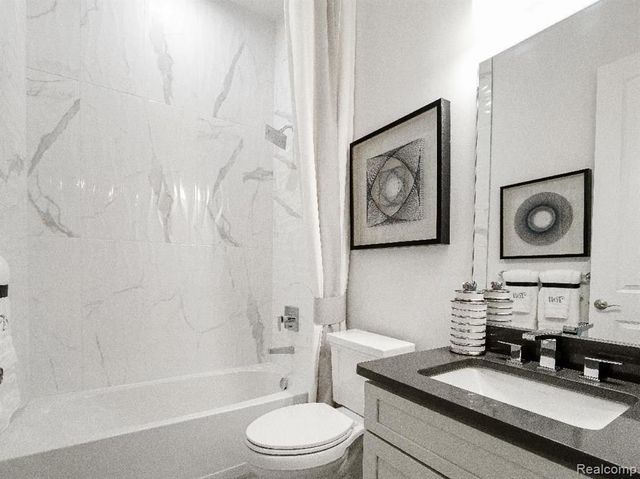 7893 Arimoore Drive, West Bloomfield, MI 48322