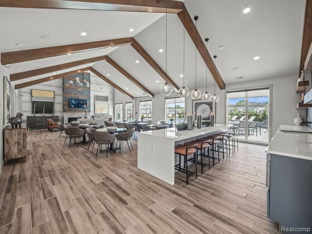 7893 Arimoore Drive, West Bloomfield, MI 48322