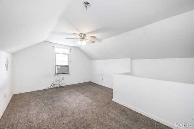 442 Pershing Avenue, Wood River, IL 62095