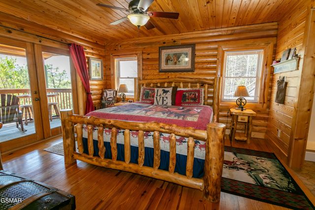 4112 Harvest Moon Road, Sevierville, TN 37862