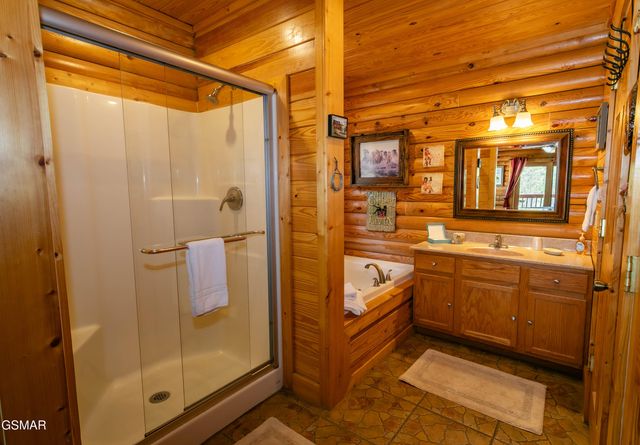 4112 Harvest Moon Road, Sevierville, TN 37862