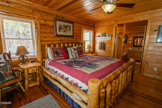 4112 Harvest Moon Road, Sevierville, TN 37862