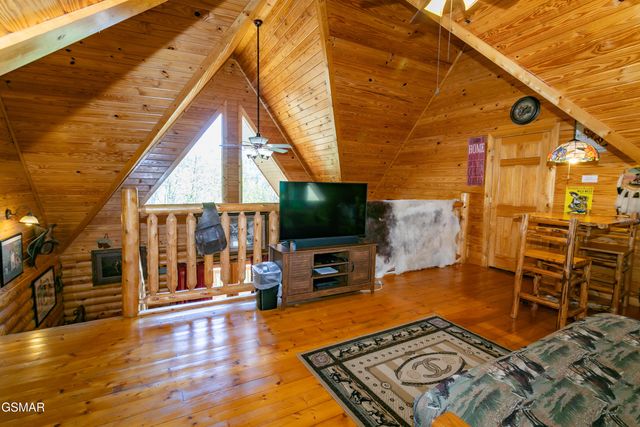 4112 Harvest Moon Road, Sevierville, TN 37862