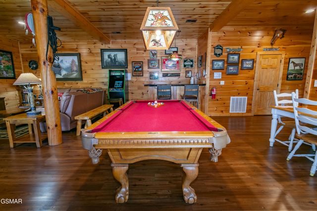 4112 Harvest Moon Road, Sevierville, TN 37862