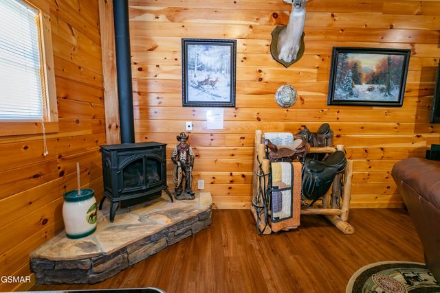 4112 Harvest Moon Road, Sevierville, TN 37862