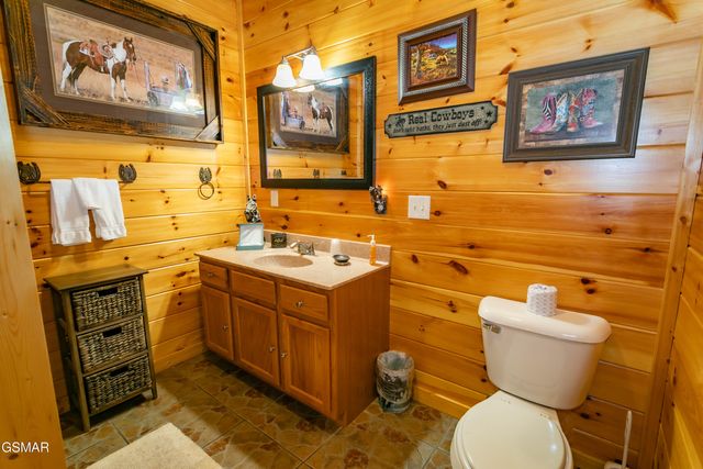 4112 Harvest Moon Road, Sevierville, TN 37862