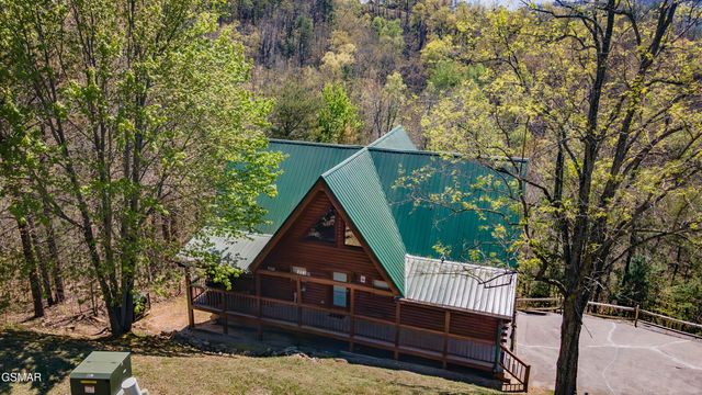 4112 Harvest Moon Road, Sevierville, TN 37862