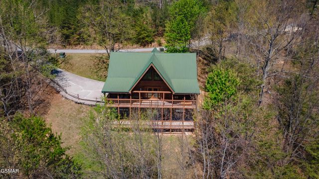 4112 Harvest Moon Road, Sevierville, TN 37862