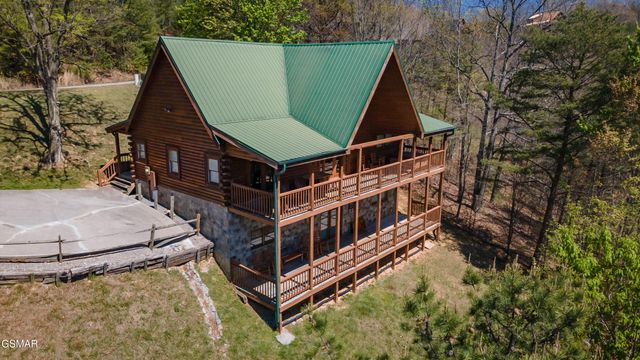 4112 Harvest Moon Road, Sevierville, TN 37862