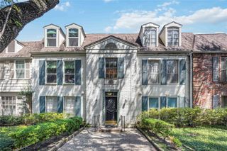 470 N Post Oak Lane 470, Houston, TX 77024
