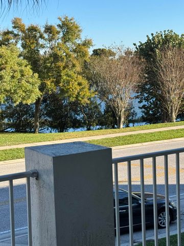 1241 Via De Fossi 1241, Boynton Beach, FL 33426