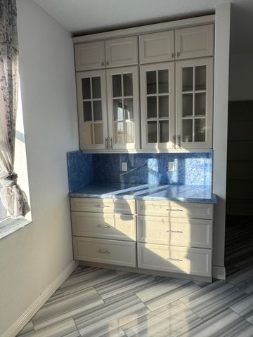 1241 Via De Fossi 1241, Boynton Beach, FL 33426