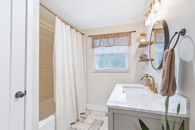 13524 COUNTRY CLUB DRIVE, Tavares, FL 32778