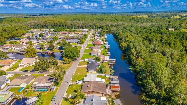 13524 COUNTRY CLUB DRIVE, Tavares, FL 32778