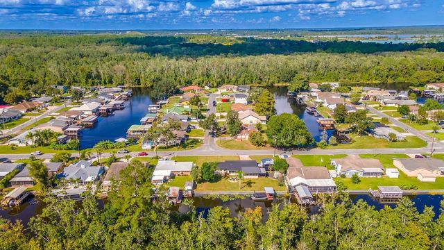 13524 COUNTRY CLUB DRIVE, Tavares, FL 32778