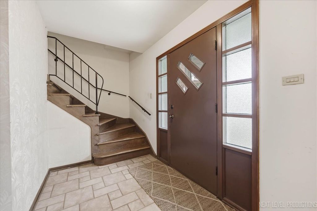 7008 Blackburn Avenue, Downers Grove, IL 60516 — photo 3