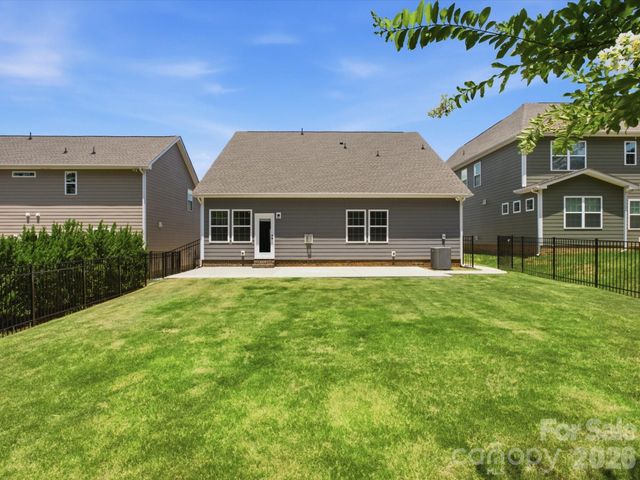1012 Whipcord Drive, Waxhaw, NC 28173