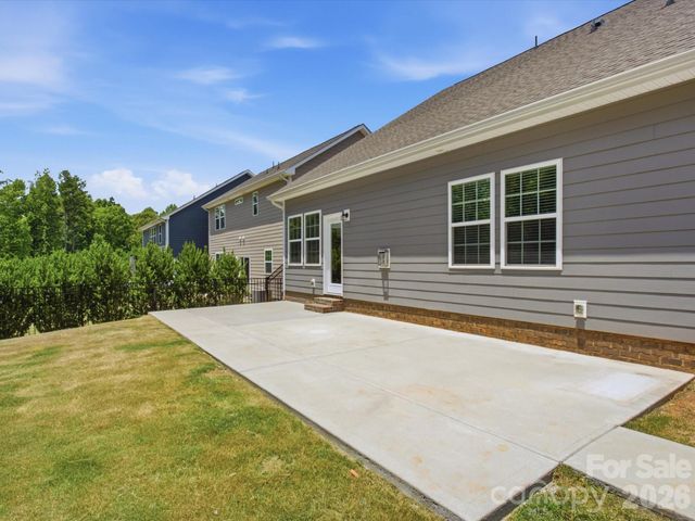 1012 Whipcord Drive, Waxhaw, NC 28173