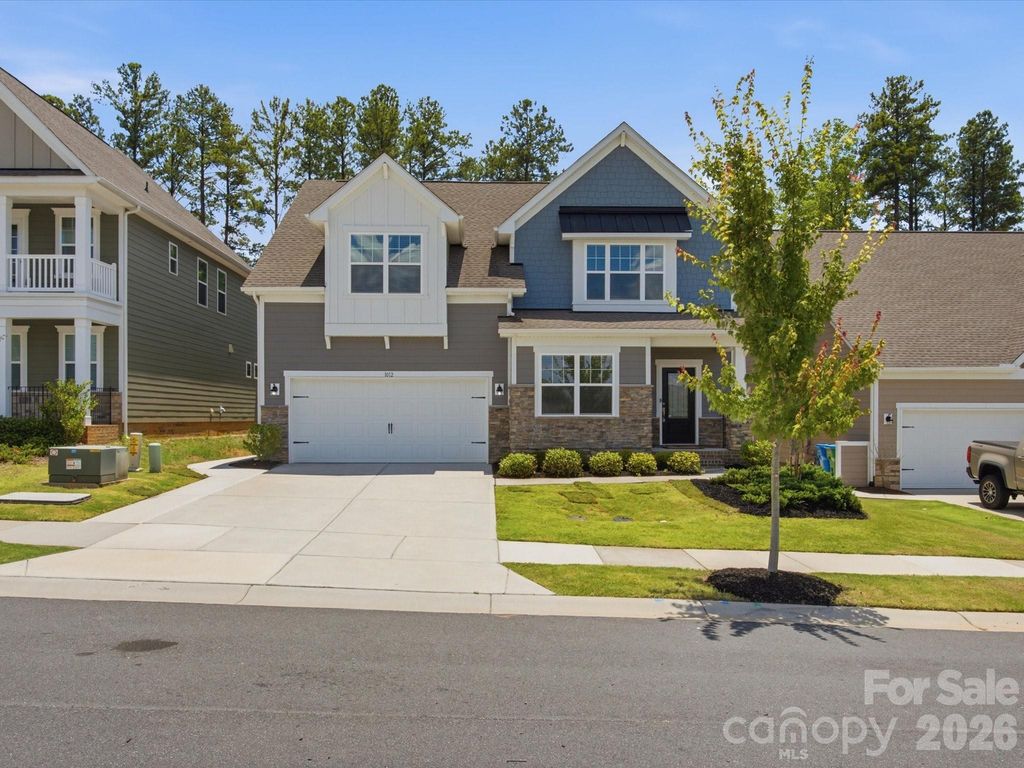 1012 Whipcord Drive, Waxhaw, NC 28173