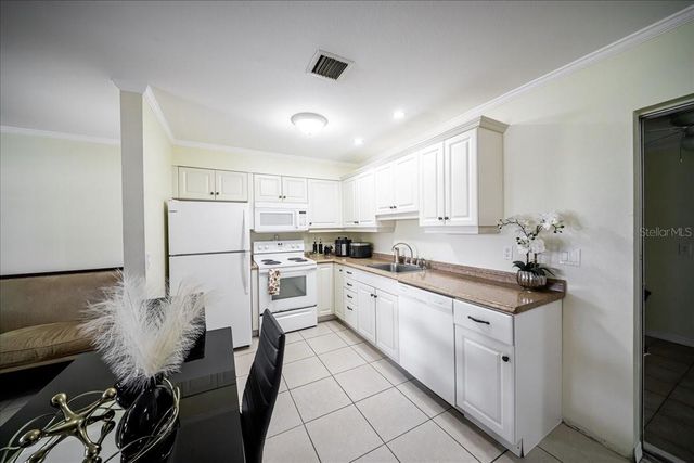 433 GRANADA BOULEVARD, North Port, FL 34287