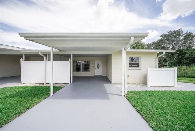 433 GRANADA BOULEVARD, North Port, FL 34287