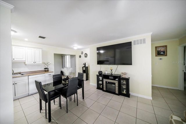 433 GRANADA BOULEVARD, North Port, FL 34287