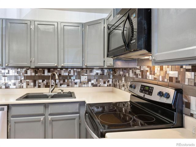 11590 Community Center Drive 44, Northglenn, CO 80233