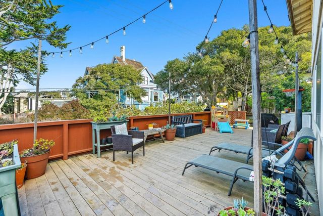 301 7th Street, Pacific Grove, CA 93950