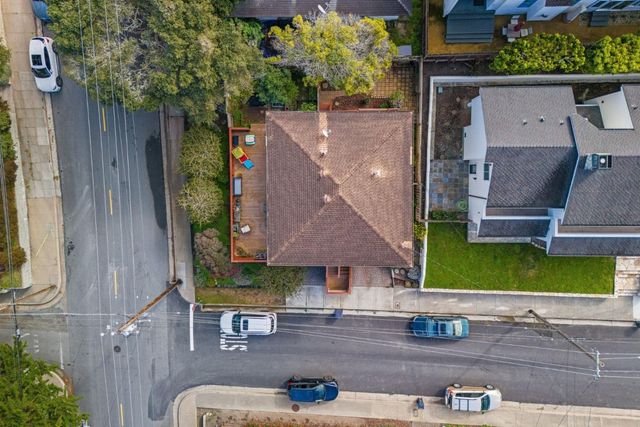 301 7th Street, Pacific Grove, CA 93950