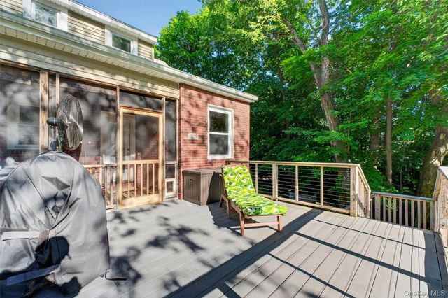 51 Lake Drive, Lake Peekskill, NY 10537