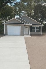 13 Woodlawn Avenue, Sumter, SC 29150