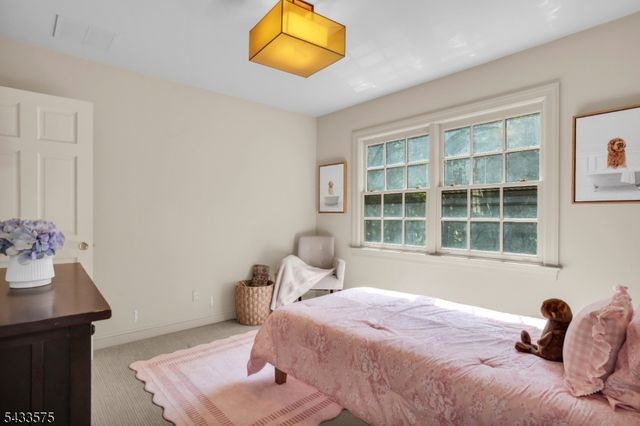 201 Little Falls Rd, Cedar Grove Twp., NJ 07009